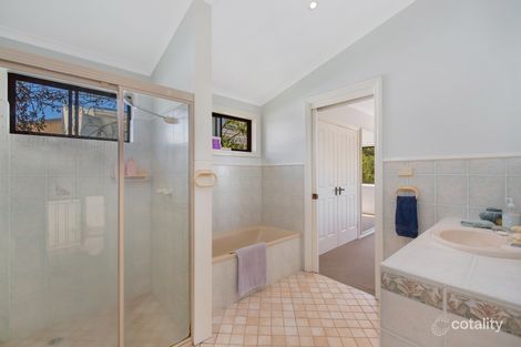 Property photo of 37 Kipling Drive Bateau Bay NSW 2261