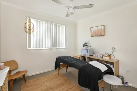 Property photo of 6 Mallee Close Caloundra West QLD 4551