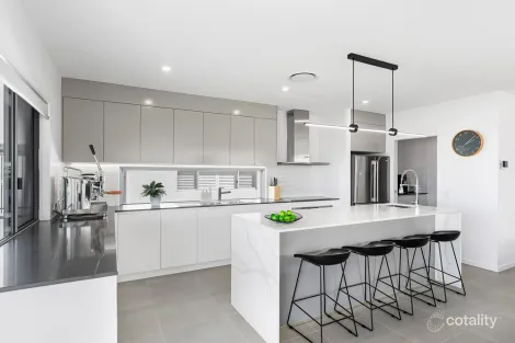 Property photo of 178 Ernest Street Manly QLD 4179