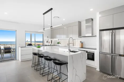 Property photo of 178 Ernest Street Manly QLD 4179