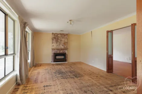 Property photo of 14 Jukes Street Hackett ACT 2602