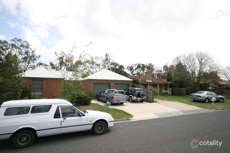 13 Cameron Cres, Lara, VIC 3212