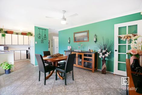 Property photo of 5 Anniversary Place Tuggerah NSW 2259