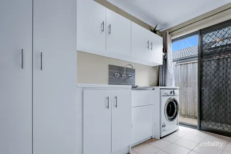 Property photo of 52 Blue Lake Drive Wallan VIC 3756