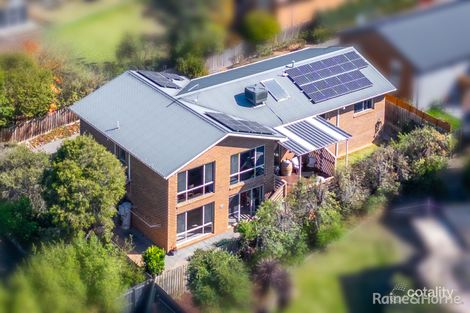 9a Vaughan St, Sunbury, VIC 3429