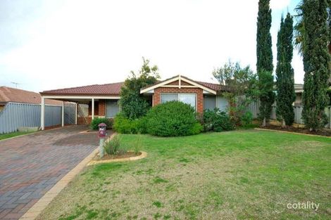Property photo of 15 Combewood Loop Carramar WA 6031