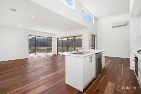 Property photo of 20 Catalina Court Ballarat East VIC 3350