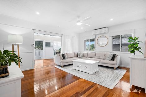 Property photo of 26 Tulip Street Wynnum QLD 4178