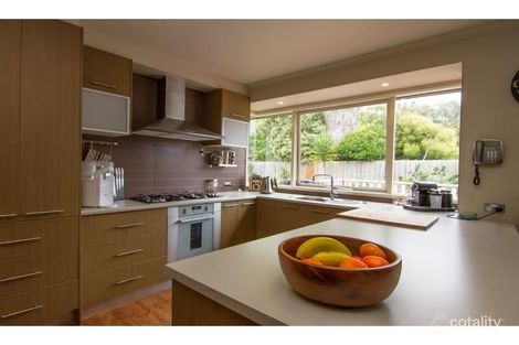 Property photo of 20 Broderick Road Carrum Downs VIC 3201