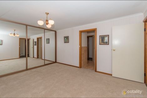 Property photo of 52 Heather Drive Ridgehaven SA 5097