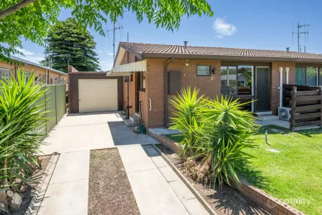 2/4 Ann St, Mooroopna, VIC 3629