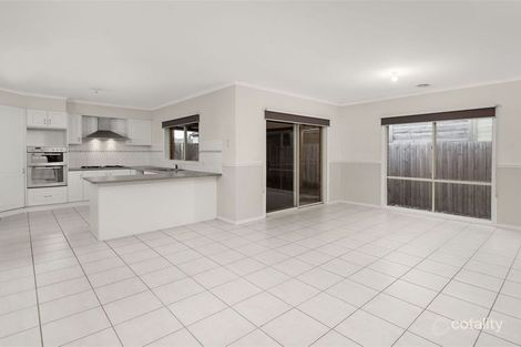 Property photo of 33 Delatite Way Skye VIC 3977