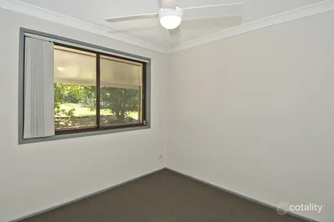 Property photo of 128 Discovery Drive Helensvale QLD 4212