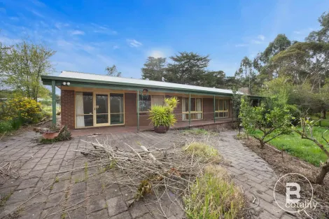 Property photo of 5 Ballan-Meredith Road Meredith VIC 3333