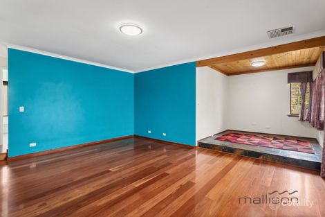 Property photo of 9 Earnshaw Loop Leeming WA 6149