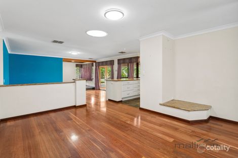Property photo of 9 Earnshaw Loop Leeming WA 6149