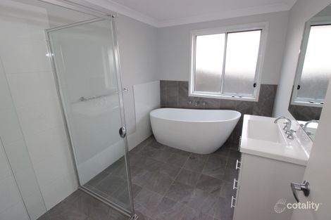 Property photo of 27 Blackwood Circuit Cameron Park NSW 2285