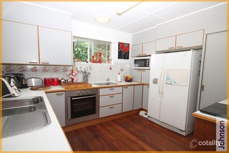 Property photo of 2 Garvey Street Wynnum QLD 4178