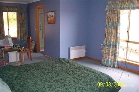 Property photo of 15 Cootamundra Court Dodges Ferry TAS 7173