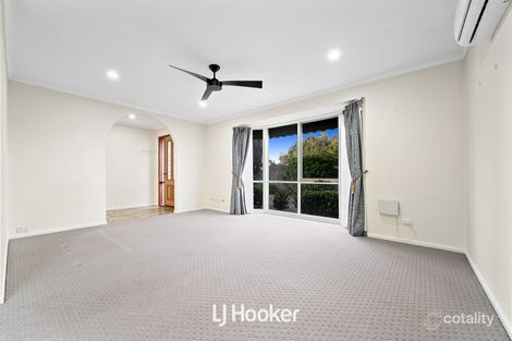 Property photo of 4 Edsall Close Hampton Park VIC 3976