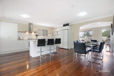 Property photo of 62 Harris Street Labrador QLD 4215