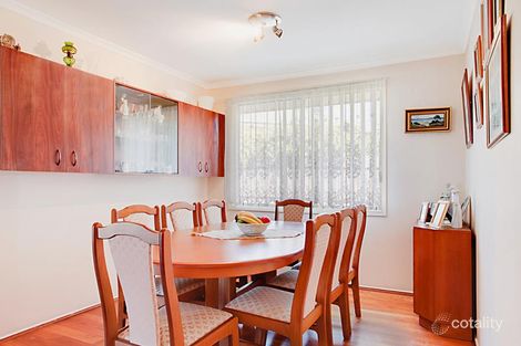 Property photo of 1/19 Pontiac Place Ingleburn NSW 2565