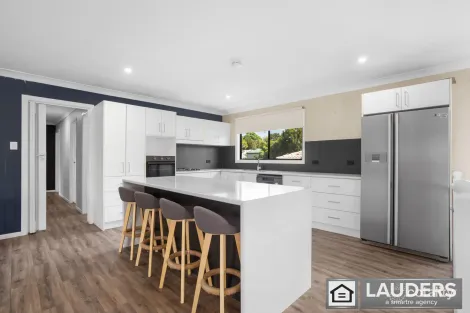 Property photo of 32 Queen Street Wingham NSW 2429