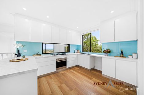 Property photo of 9 Lady Penrhyn Drive Beacon Hill NSW 2100