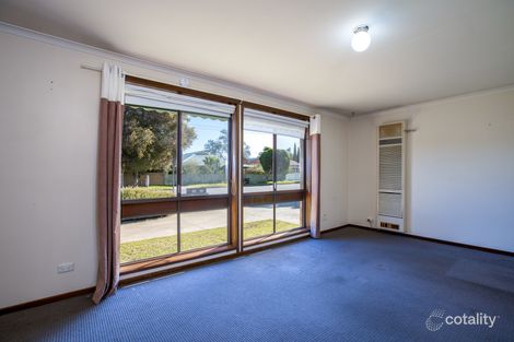 Property photo of 1/556 Prune Street Lavington NSW 2641