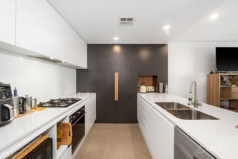 Property photo of 1016/154 Musgrave Avenue Southport QLD 4215