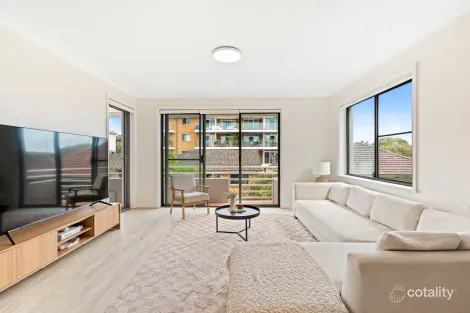 Property photo of 9/87 Howard Avenue Dee Why NSW 2099