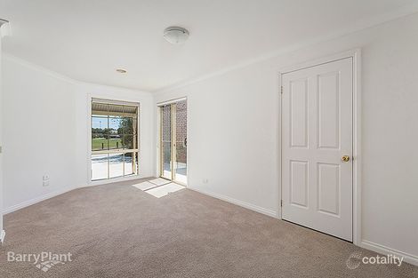 Property photo of 51 Tantallon Boulevard Beaconsfield VIC 3807