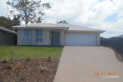 Property photo of 4 Clydesdale Street Wadalba NSW 2259
