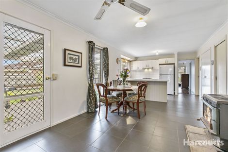 Property photo of 11 Milner Court Cranbourne VIC 3977