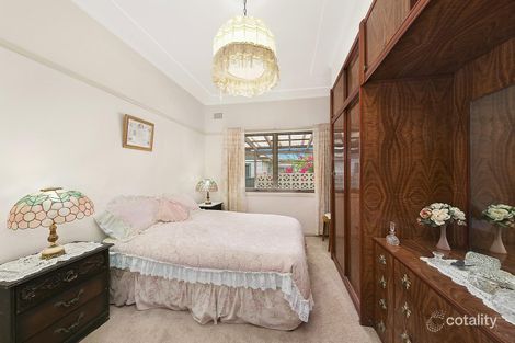 Property photo of 3 Guam Street Shortland NSW 2307