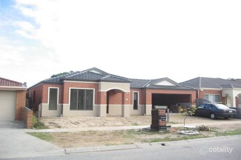 33 Hennessy Way, Dandenong North, VIC 3175