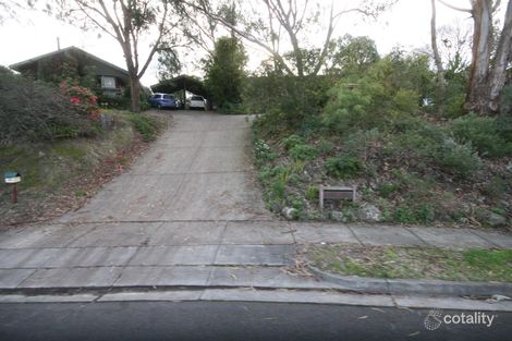 64 Andrew Cres, Croydon South, VIC 3136