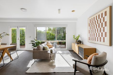 2/18 De Carle St, Brunswick, VIC 3056