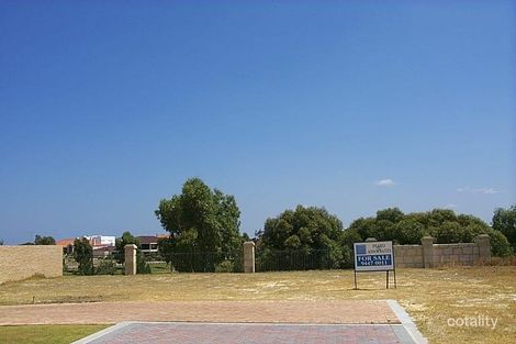 Property photo of 19 Hyde Court Hillarys WA 6025