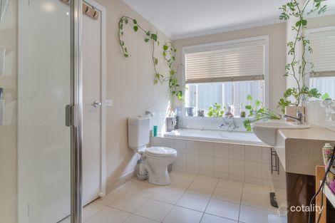 Property photo of 59 Orlando Street Eaglehawk VIC 3556