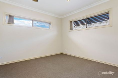 Property photo of 2/11 Central Avenue Thomastown VIC 3074