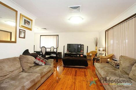 Property photo of 4 Allsopp Drive Cambridge Gardens NSW 2747
