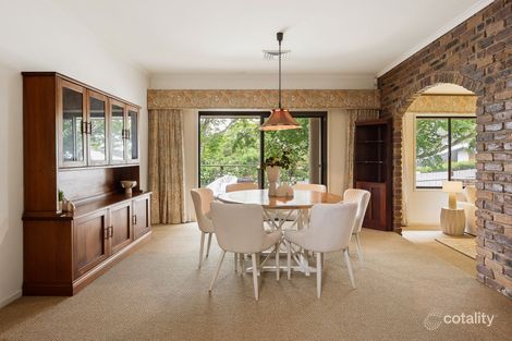 Property photo of 1 Carnoustie Court Indooroopilly QLD 4068