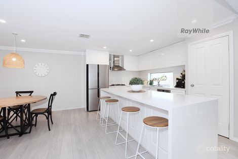 Property photo of 19 Barrington Crescent Gladstone Park VIC 3043