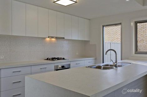 Property photo of 7/2 Pilcher Street Strathdale VIC 3550