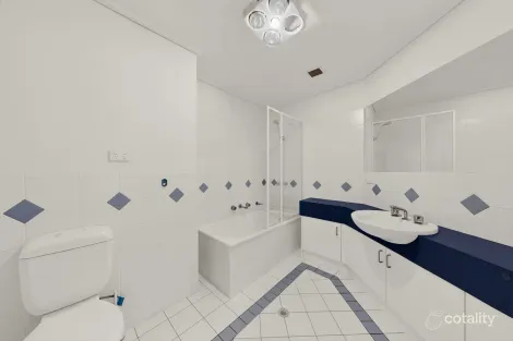 Property photo of 8/2 Macarthur Road Parkville VIC 3052