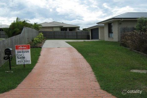 17 Beagle Ave, Nikenbah, QLD 4655