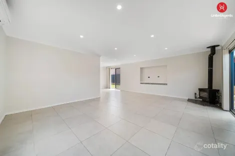 Property photo of 122-124 Graham Avenue Lurnea NSW 2170