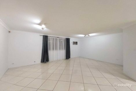Property photo of 3 Saltpetre Close Eagle Vale NSW 2558