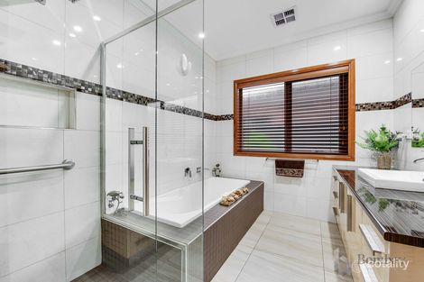 Property photo of 7 Candlebark Drive Greenvale VIC 3059